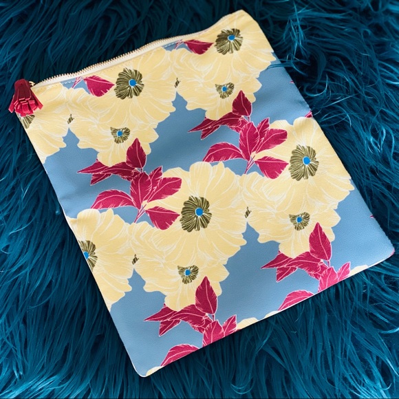 NWOT RACHEL PALLEY FLORAL CLUTCH - Picture 2 of 5